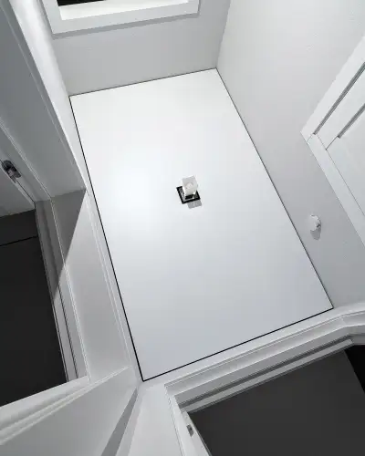 Натяжной потолок и гипсокартон — сравнение в интерьере