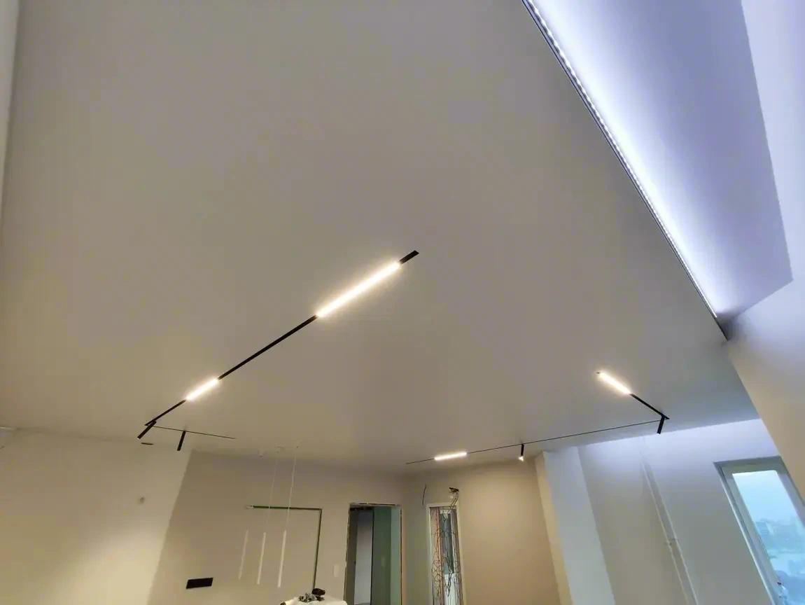 Скрытый карниз в натяжном потолке — Иркутск, работа №7