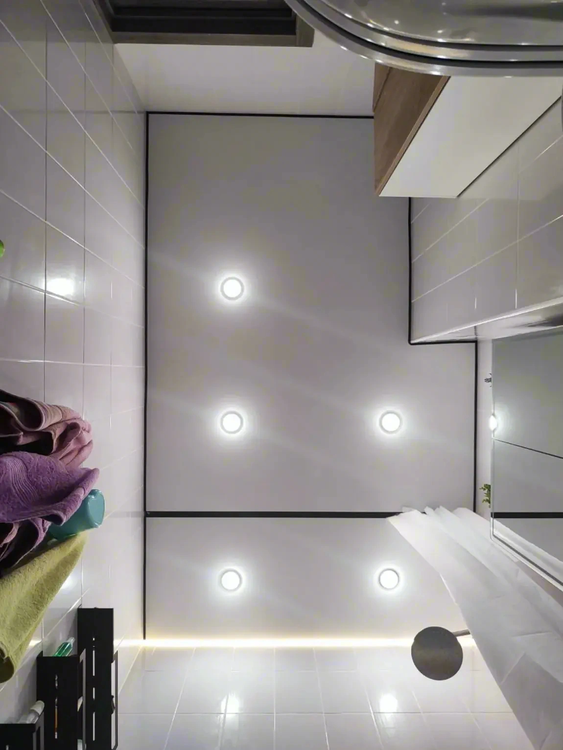 Скрытый карниз — шторы от потолка в Иркутске