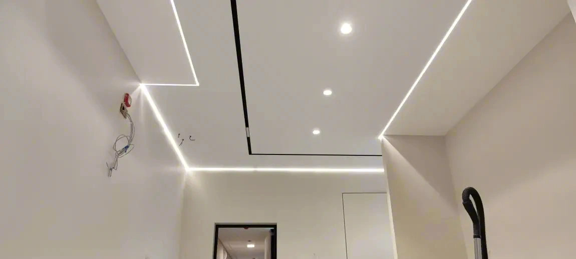 Парящий натяжной потолок в Иркутске — работа №9