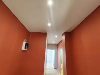 Сатиновый натяжной потолок — пример работы 4