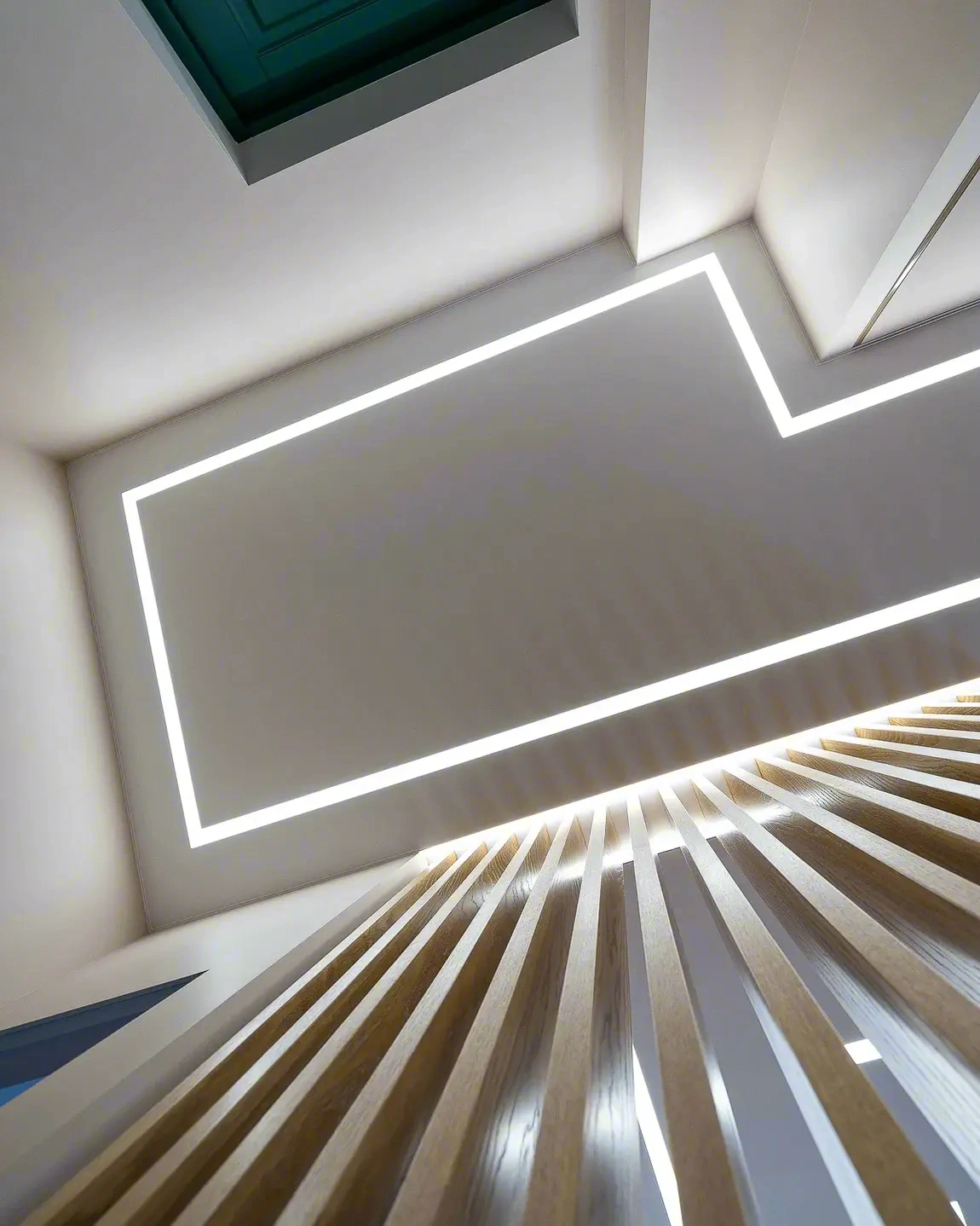 Натяжной потолок со вставкой в Иркутске — работа №16