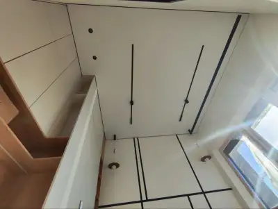 Теневой натяжной потолок — пример работы 2