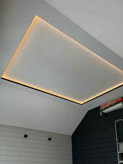 Натяжной потолок в детской — пример 4