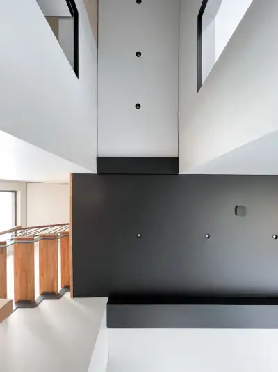 Натяжной потолок в прихожей — пример 14